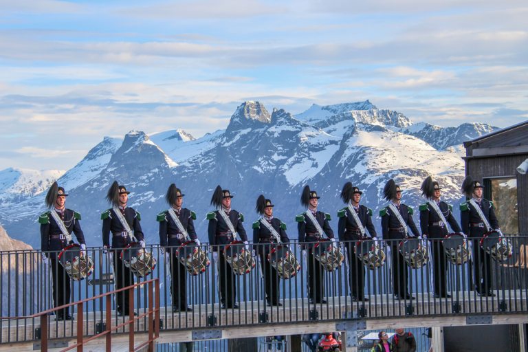 Royal guards on tour