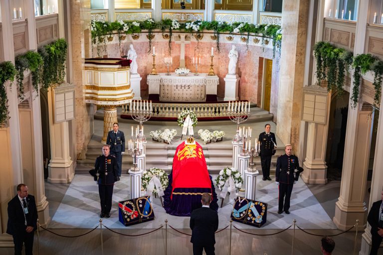 A nation bids its monarch farewell